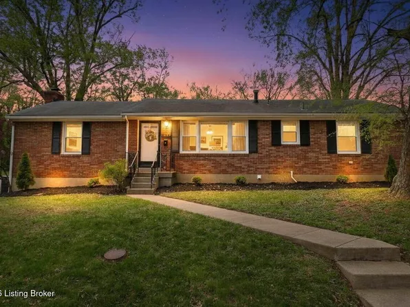 10216 Barkley Dr, Jeffersontown, KY 40299