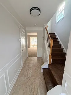 8 Crenshaw Ct — Photo 10