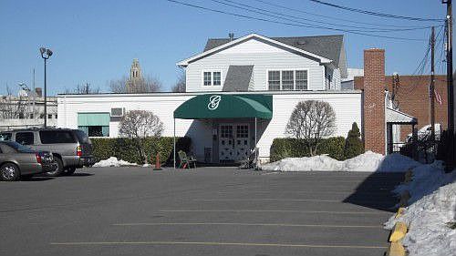 4th image of 20 Lincoln Ave