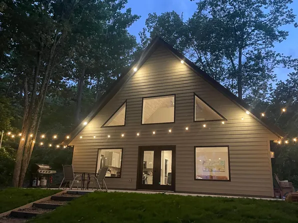 N950 Sugar Bay Dr, Chetek, WI 54728