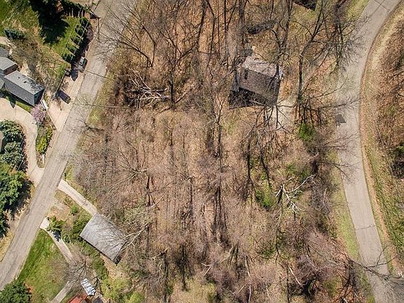 4th image of 162 E Mohawk Dr