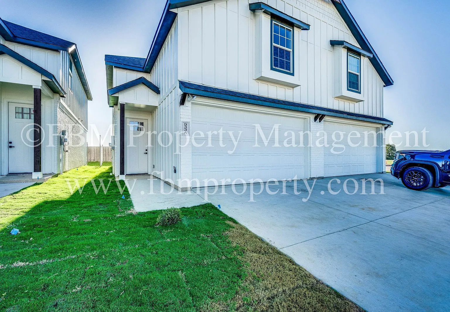 3 bed, 2.5 bath, 1584 sqft, $1,900 — Photo 1