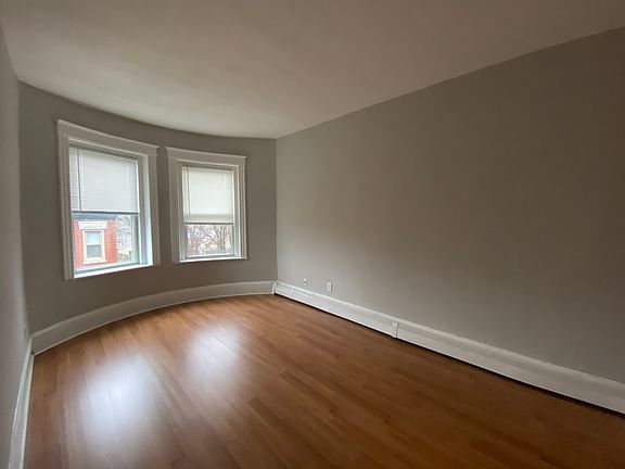 5th image of 96 Woodledge St #3L