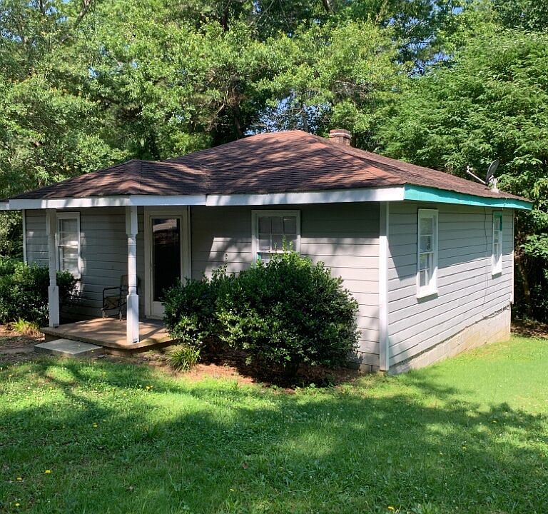 1st image of 223 Pine Crest Dr