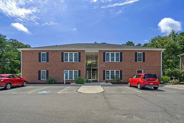 3695 Claypond Rd #D — Photo 34