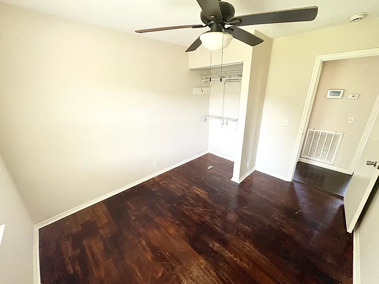 2641 Combs Dr — Photo 14