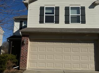 1149 Topp Creek Dr, Indianapolis, IN 46214