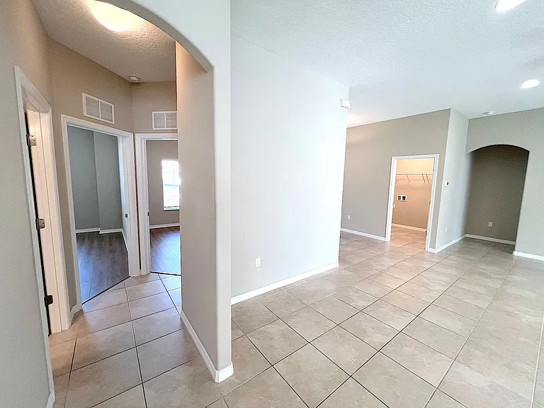 37 Pine Croft Ln — Photo 19
