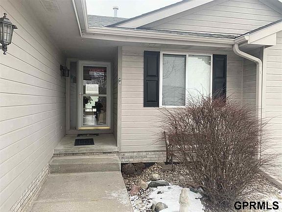 4th image of 11583 S 206th St