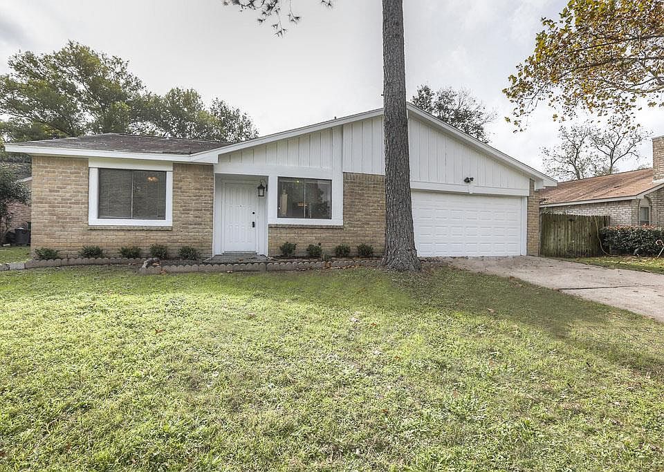 1st image of 22815 Carter Moir Ln