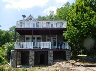 38 Old Coram Rd, Shelton, CT 06484