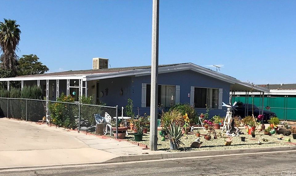 1st image of 952 Marcy Way