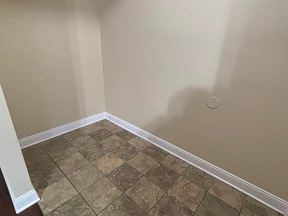 4th image of 6204 S Maplewood Ave APT 1