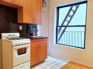 270 Avenue Of The Americas APT 22, New York, NY 10014