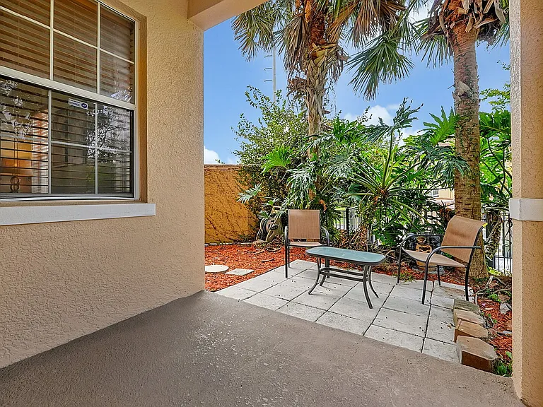 2663 Andros Ln — Photo 4