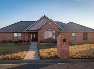 1101 Horizon Dr, Marion, IL 62959