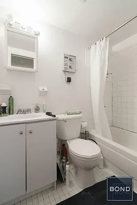 Rented by Bond New York | media 60