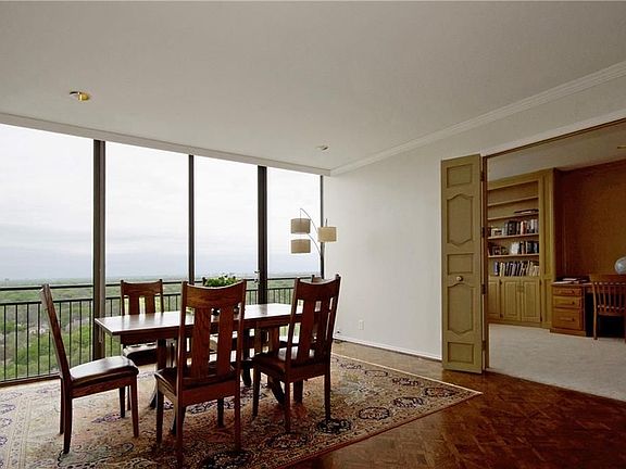 3rd image of 6335 W Northwest Hwy APT 1313