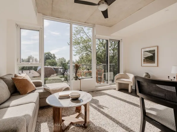 60 Haslett Ave Unit 303, Toronto, ON M4L 0A9