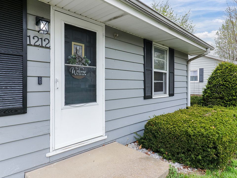 1212 Hovey Ave, Normal, IL 61761 Zillow