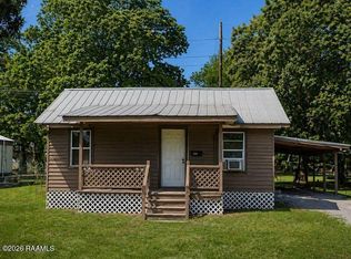 220 S Leonard St, Abbeville, LA 70510