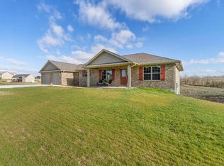 548 W Deerwood Dr, Jackson, MO 63755