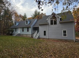 395 High St, Uxbridge, MA 01569