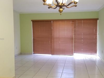 210 NW 87th Ave APT L214, Miami, FL, 33172