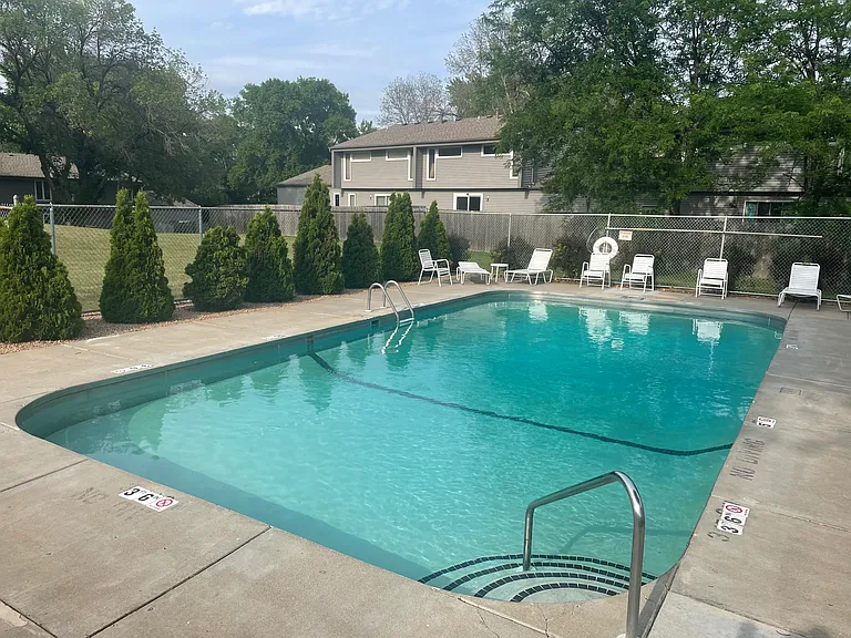 1754 Flamingo Dr — Photo 16