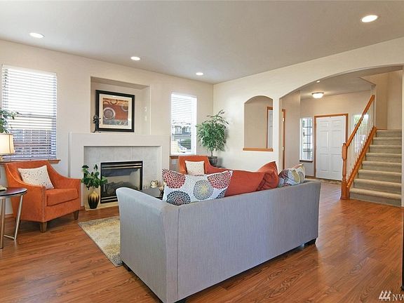 5th image of 6309 38th Pl NE