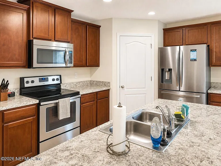 45013 Amhurst Oaks Dr — Photo 4