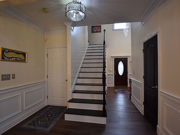 5th image of 1213 Paxton Dr