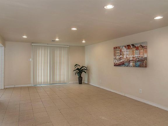 5th image of 7 Dolphin St