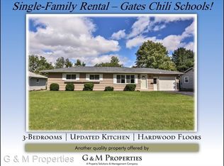 44 Appian Dr, Rochester, NY 14606