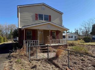 64 Emily Rd, Salters, SC 29590