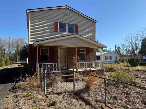 64 Emily Rd., Salters, SC 29590