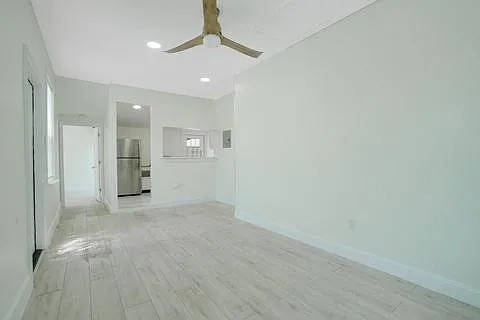 Entry/ Living Room 2
