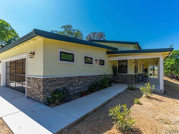 3rd image of 7604 Sparrowk Dr