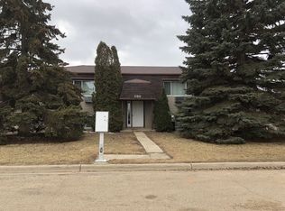 616 18th Ave SE APT 3, Minot, ND 58701