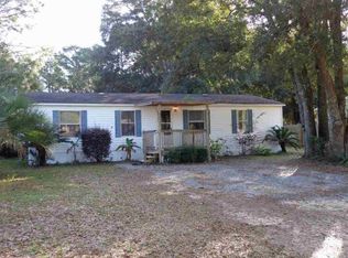 5529 Barcelona St, Milton, FL 32571