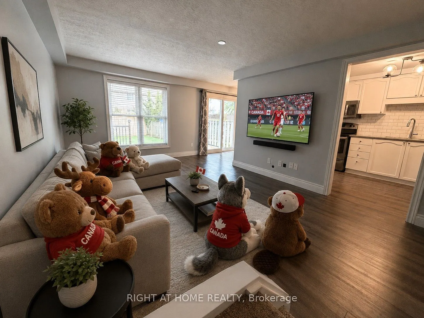 3 bed, $2,800 — Photo 4