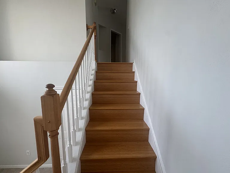 9462 Bay Front Dr — Photo 4