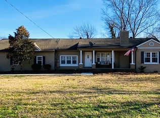 1501 Laurens Glen Ln, Knoxville, TN 37923