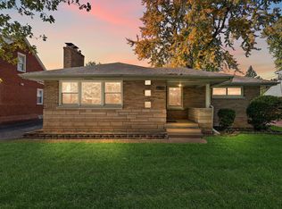 8210 Northcote Ave, Munster, IN 46321