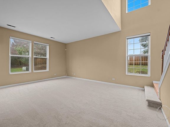 4th image of 3158 Ollerton Ave #3158