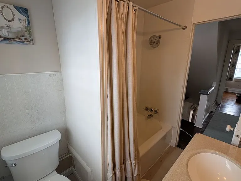 1444 Woodland Ave — Photo 13