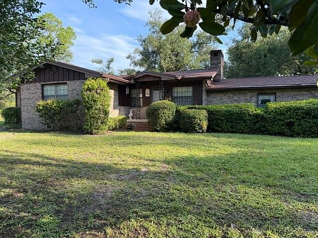 1st image of 490 E Roberts Aman Rd