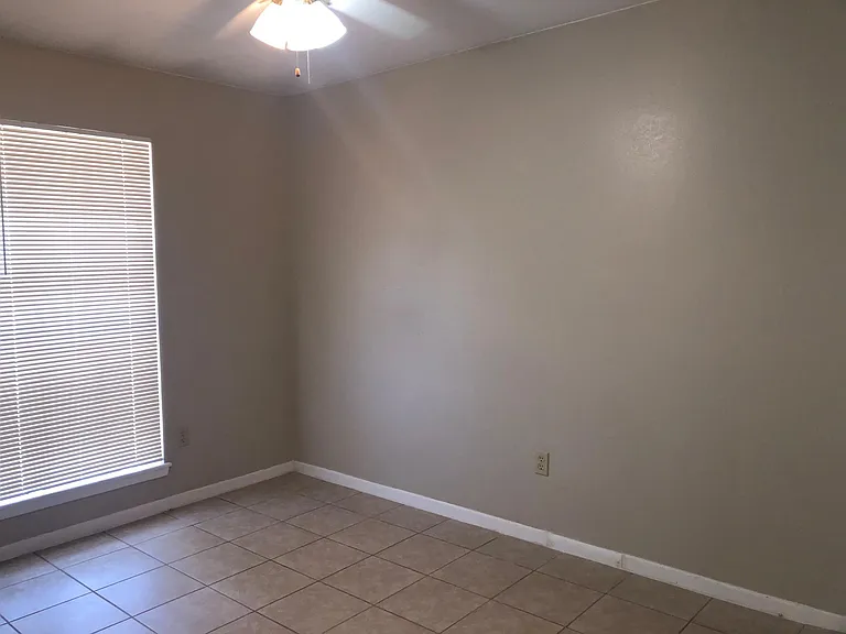 101 Hickory Hill Dr — Photo 10