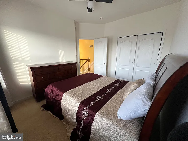1116 S Olmsted Pkwy — Photo 32