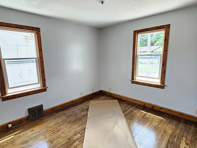 58 Frederick St — Photo 3